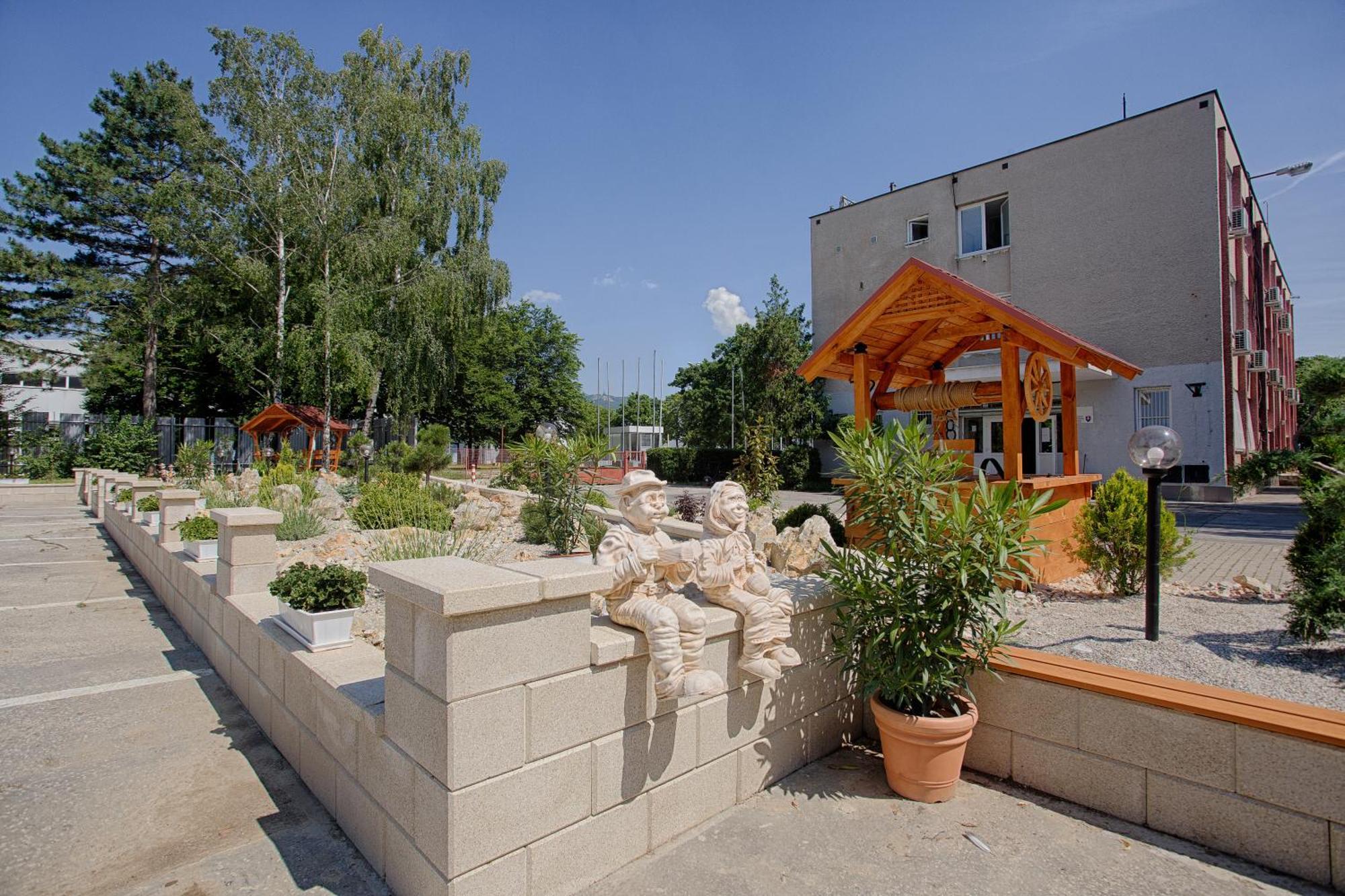 Agro Complex Apartments Nitra Exterior foto
